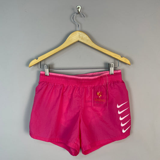 Short rosa esportivo Nike